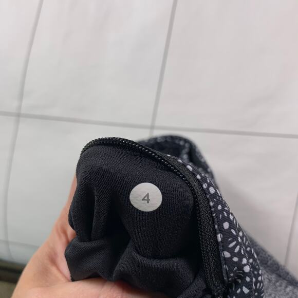 Lululemon Leggings Womens 4 Black White Pace Rival Crop Speckle Floral Mesh Gym - Picture 5 of 10